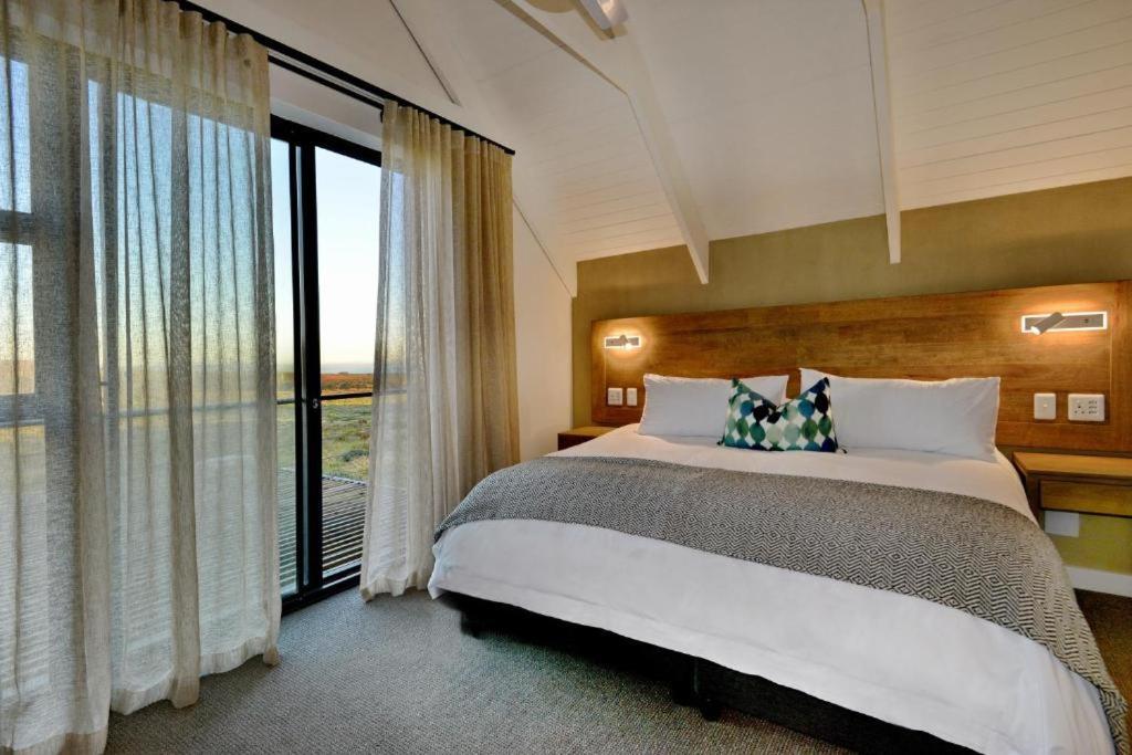 The Shark Bay Villas Langebaan Exterior foto